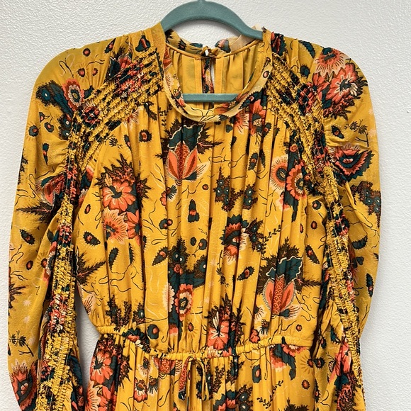 Noelle Floral Silk Tie-Cuff Maxi Dress - Picture 3 of 9